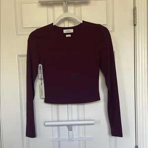Babaton Contour Long Sleeve